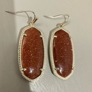 Kendra Scott Goldstone Danielle Earrings in Maroon